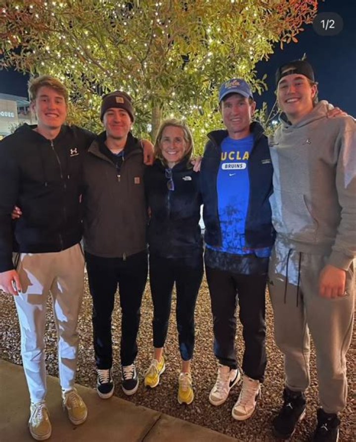 Jake Bobo Dad Mike Bobo: His Age Height and Parents